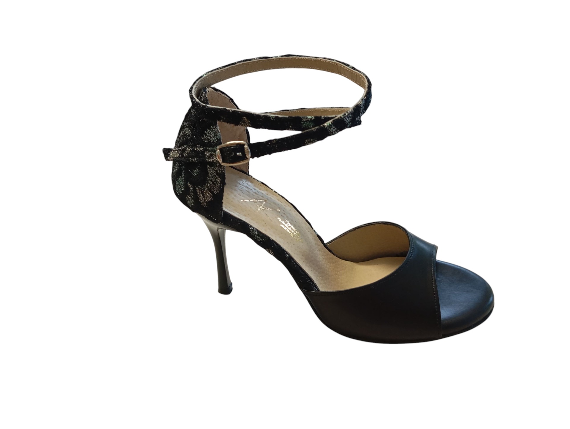 5226/158 γυναικεία παπούτσια tango  120 €