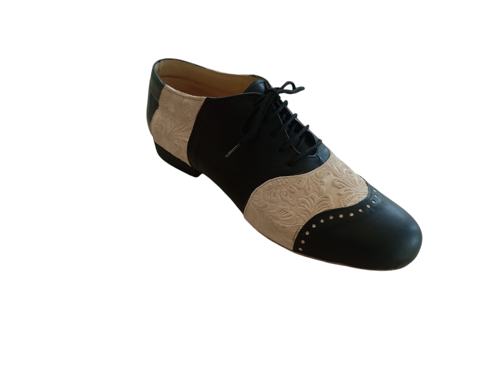 2032/10 men's tango shoes,120€