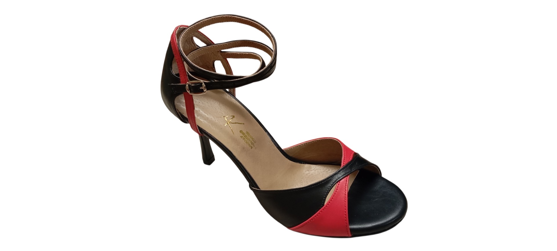 5226/171 γυναικεία παπούτσια tango  120 €