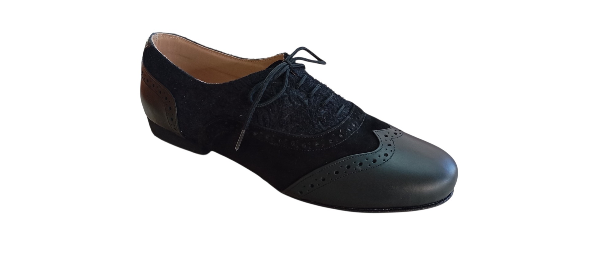 2032/15 men's tango shoes,130€